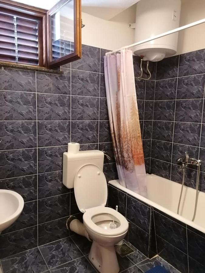 Appartamento Pacho Baška Voda Esterno foto